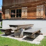 Feriehus Alpendorf-1 Stumm